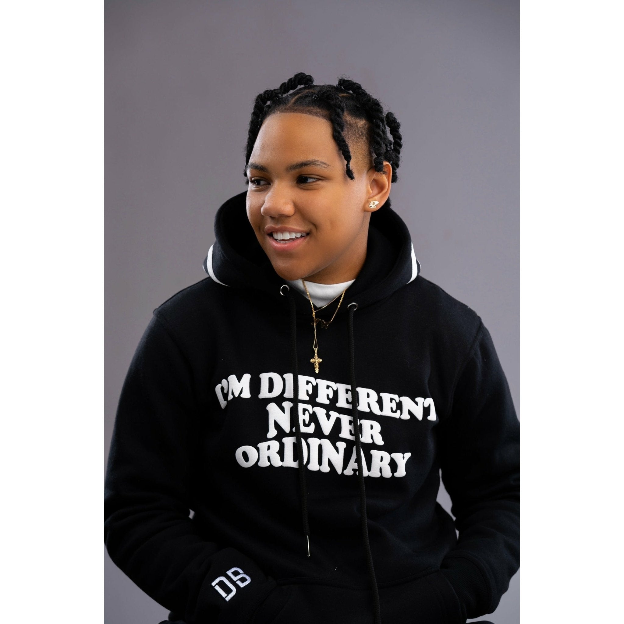 I'm Different Never Ordinary "Black" - Different Breeds Co